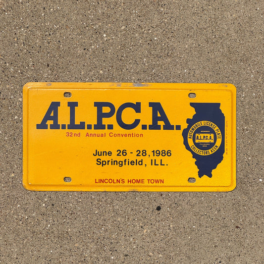 Photo of a 1986 Illinois License Plate Auto Tag Garage Decor Vintage ALPCA Convention Springfield