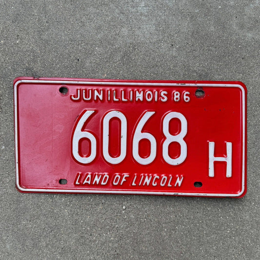 Photo of a 1986 Illinois TRUCK License Plate Auto Tag Garage Decor Vintage License Plate Auto Tag Garage Decor 6068 H