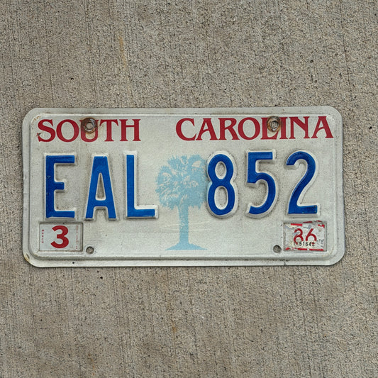 Photo of a 1986 South Carolina License Plate Auto Tag Garage Decor Vintage EAL 852 with original patina