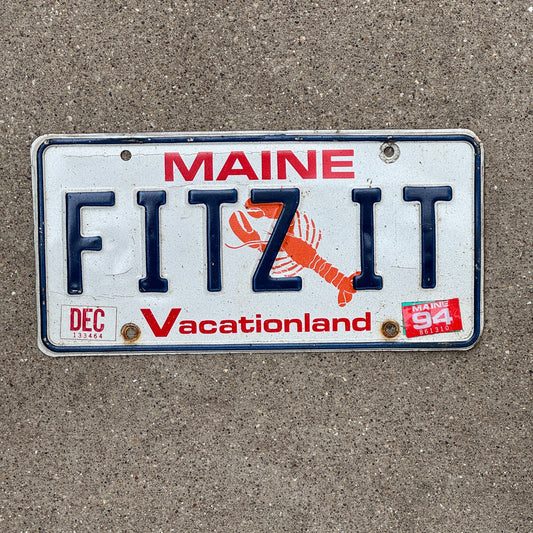 Photo of a 1987 1994 Maine Vanity License Plate Auto Tag Garage Decor Vintage Lobster FITZ IT