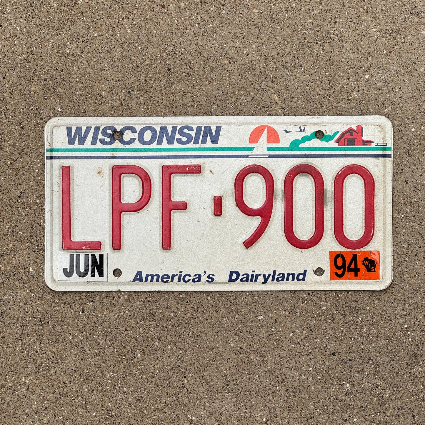 Photo of a 1987 1994 Wisconsin License Plate Auto Tag 1 Garage Decor LPF 900