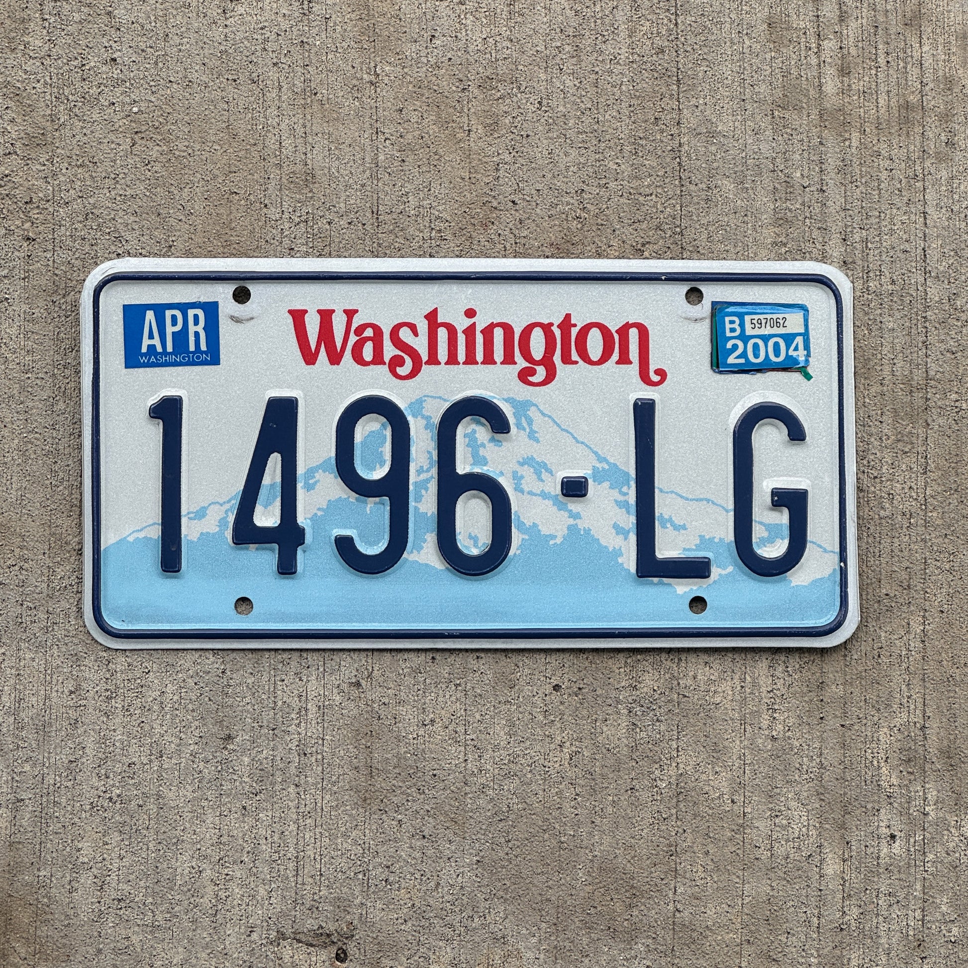 Photo of a 1987 2004 Washington Trailer License Plate Auto Tag Garage Decor Vintage 1496 LG with original patina