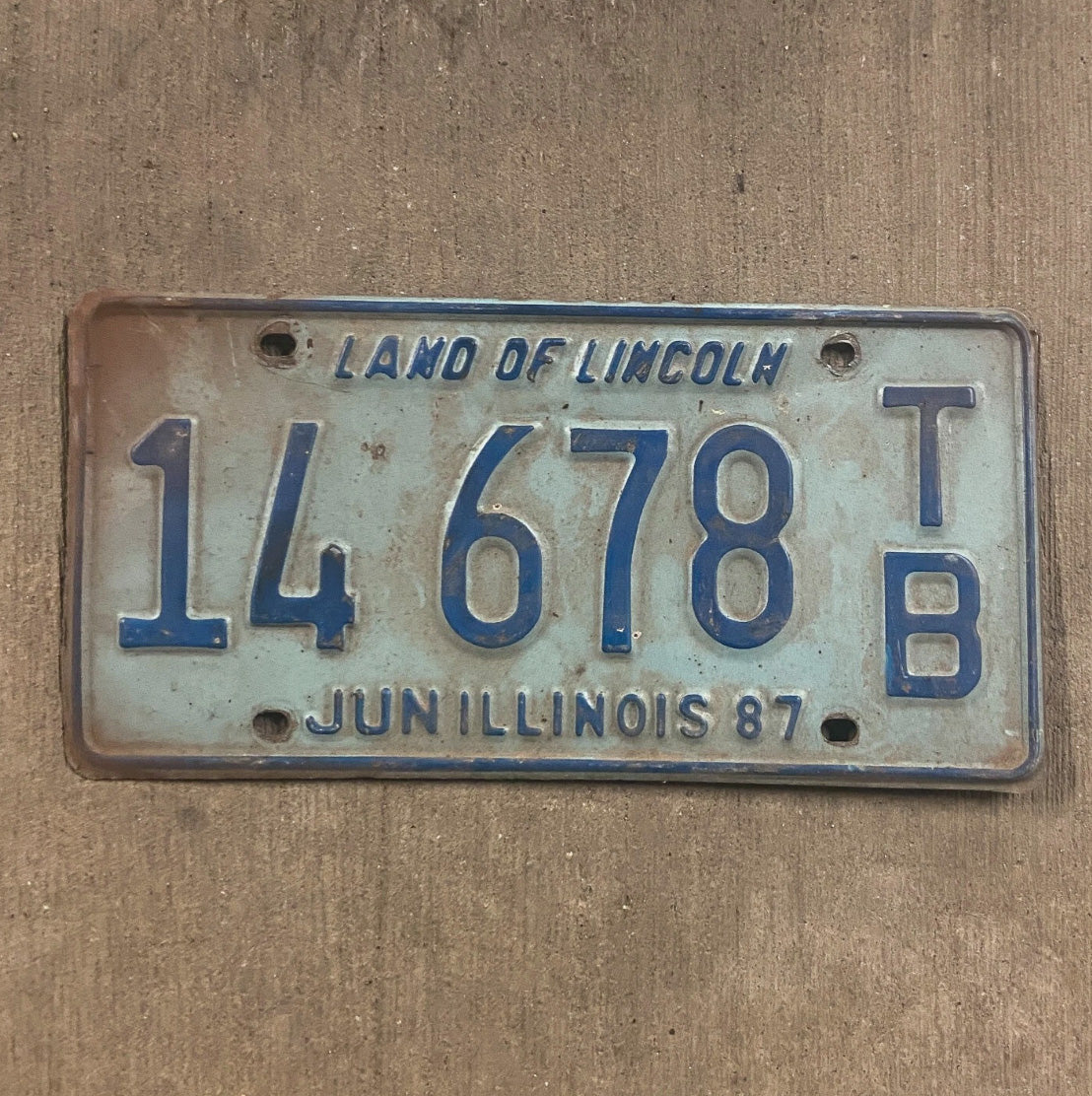 Photo of a 1987 Illinois Trailer License Plate Auto Tag Garage Decor Vintage 14 678 TB