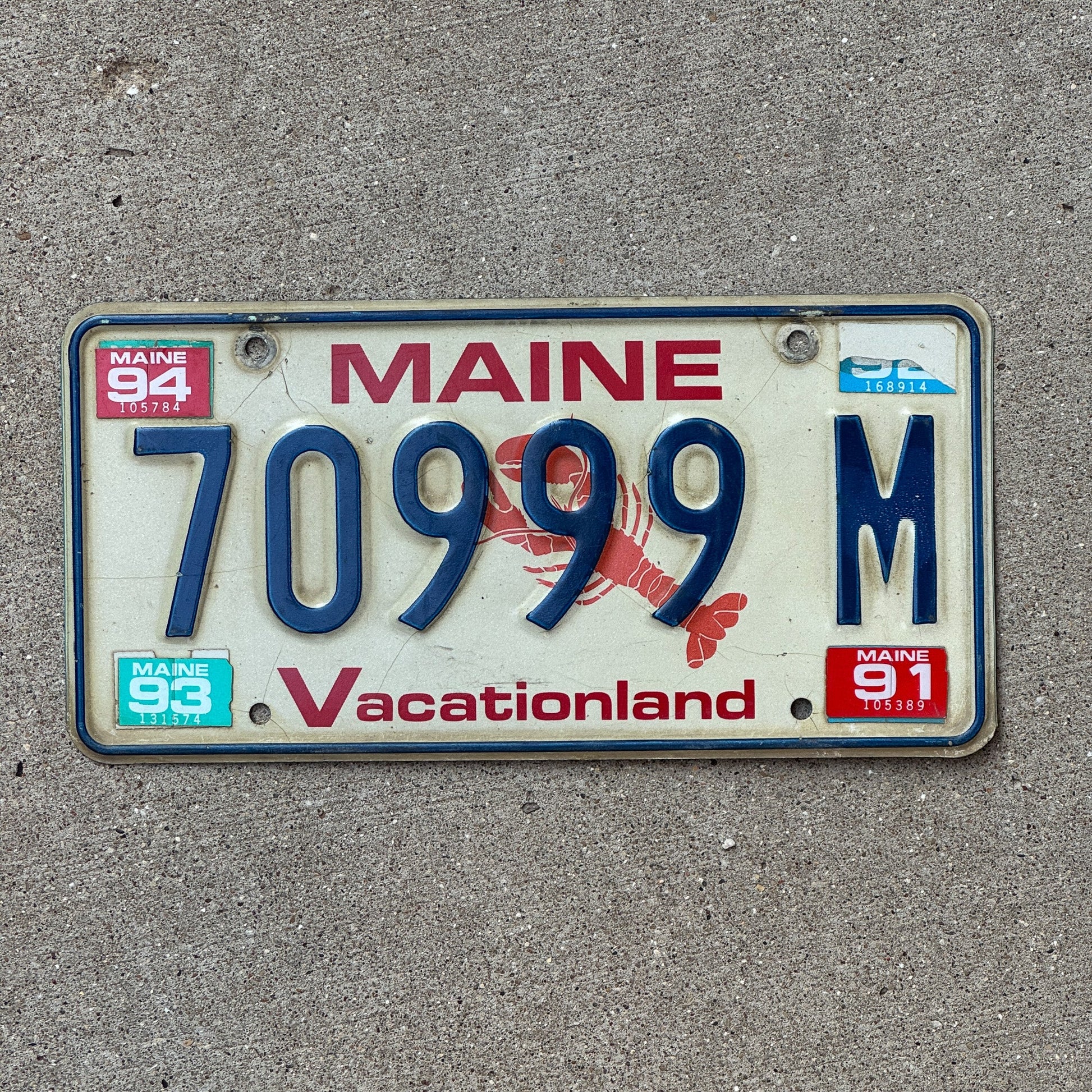 Photo of a 1987 Maine License Plate Auto Tag Garage Decor Vintage Repeat Repeating Lobster 70999 M