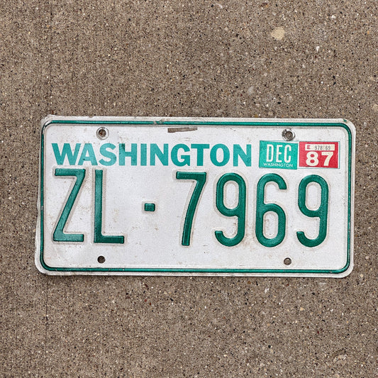 Photo of a 1987 Washington TRAILER License Plate Auto Tag Garage Decor Vintage ZL 7969
