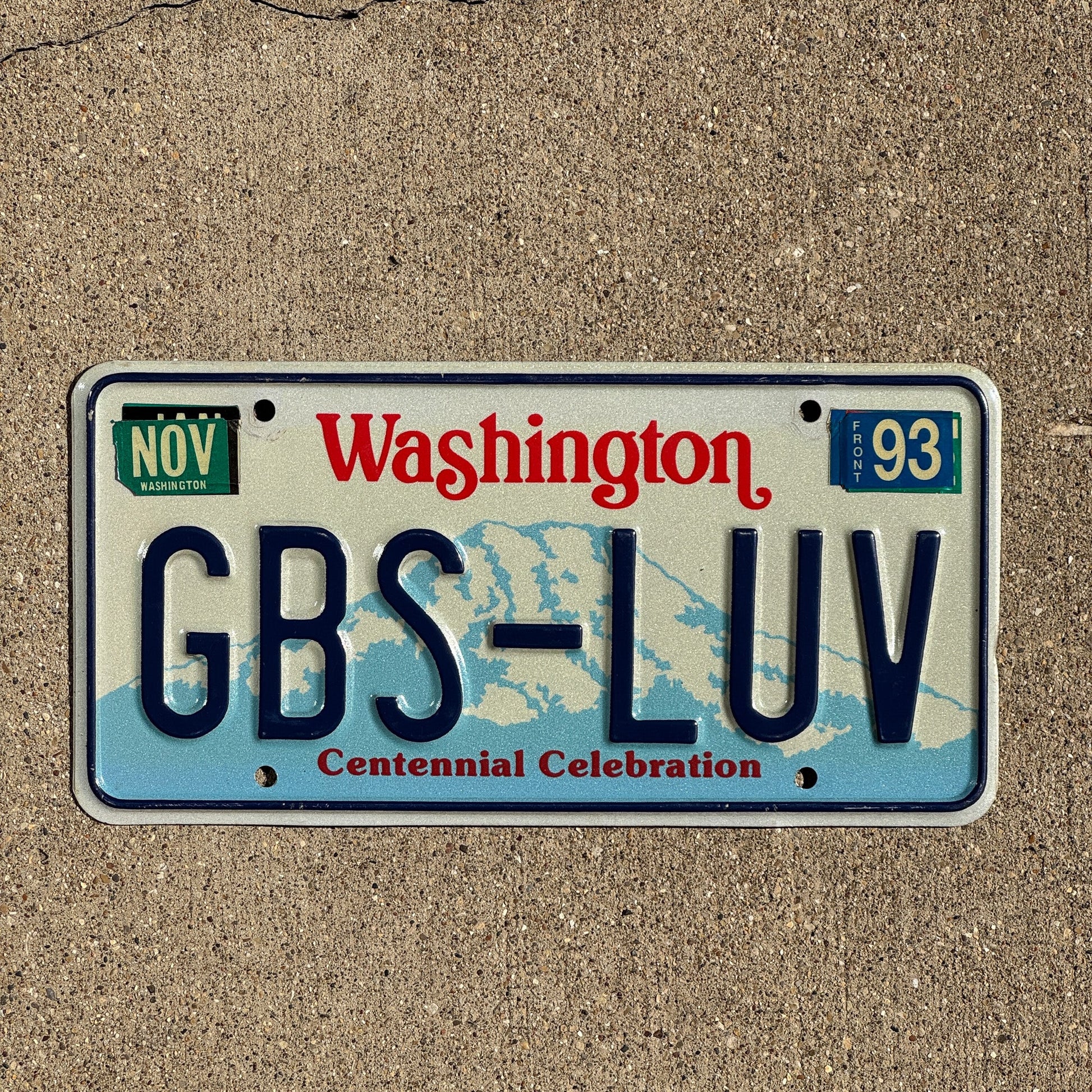 Photo of a 1987 Washington VANITY License Plate Auto Tag Garage Decor Vintage GBS LUV