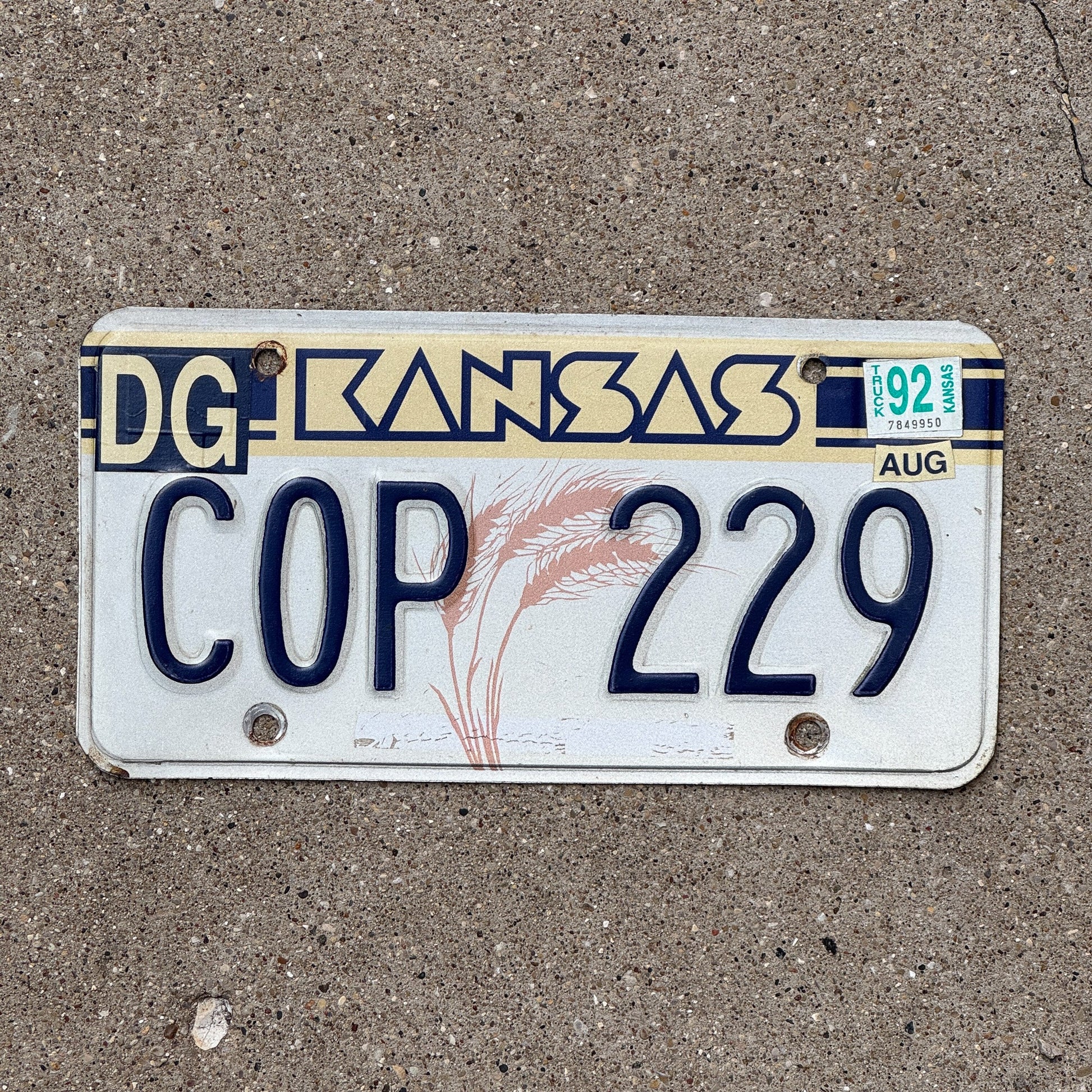 Photo of a 1988 Kansas License Plate Auto Tag Garage Decor Vintage Police COP 229