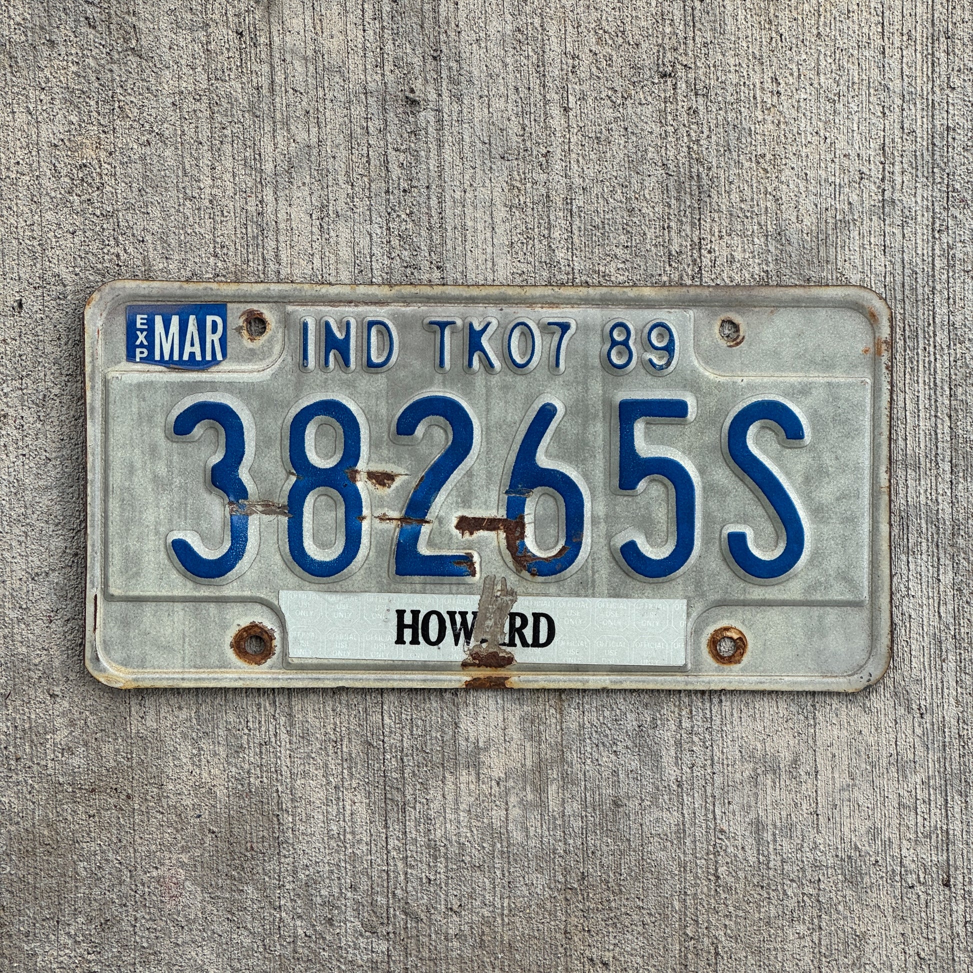 Photo of a 1989 Indiana Truck License Plate Auto Tag Garage Decor Vintage 38265 S with original patina