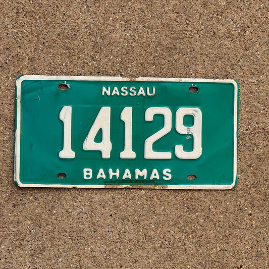 Photo of a 1990 Bahamas License Plate Auto Tag Garage Decor Vintage 14129