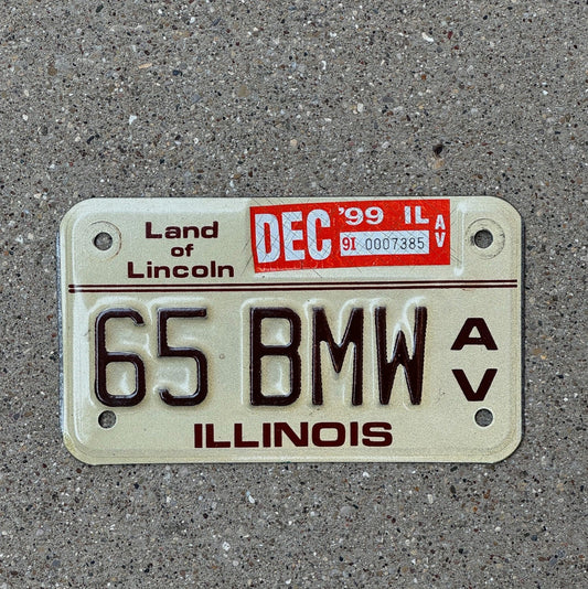 Photo of a 1990 Illinois Antique Motorcycle License Plate Auto Tag Garage Decor Vintage 65 BMW