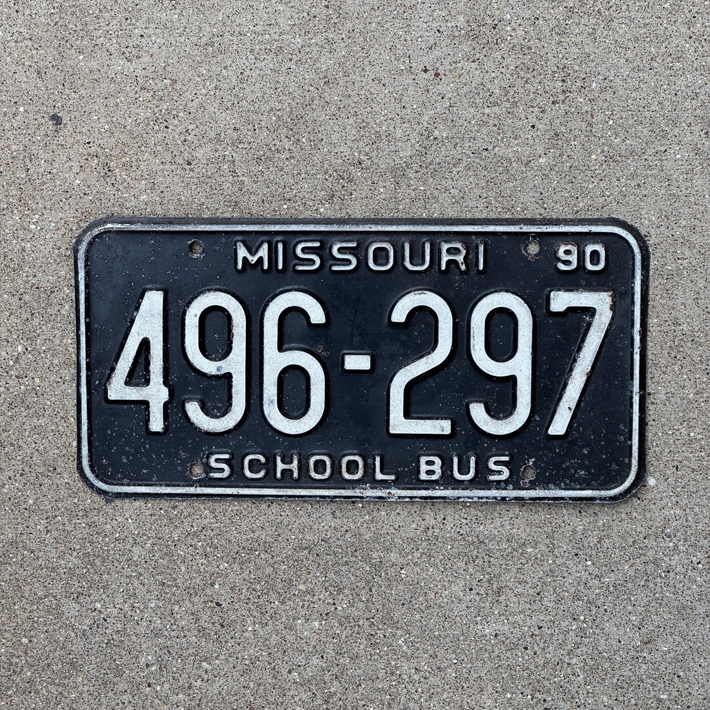 Photo of a 1990 Missouri School Bus License Plate Auto Tag Garage Decor Vintage 496 297