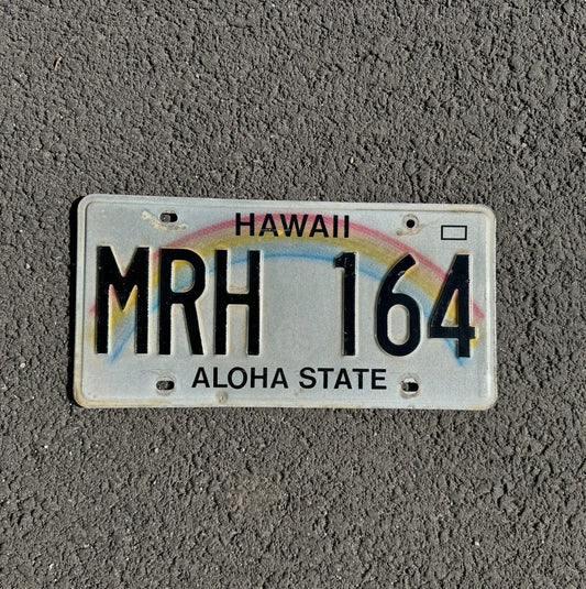 Photo of a 1991 Hawaii License Plate Auto Tag Garage Decor Vintage Rainbow MRH 164