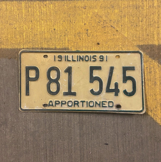 Photo of a 1991 Illinois Apportioned License Plate Auto Tag Garage Decor Vintage P 81 545