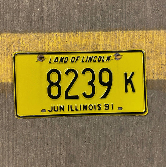 Photo of a 1991 Illinois Truck License Plate Auto Tag Garage Decor Vintage 8239 K with original patina
