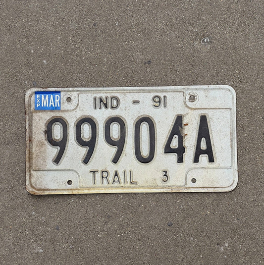 Photo of a 1991 Indiana Trailer License Plate Auto Tag Garage Decor 99904 A