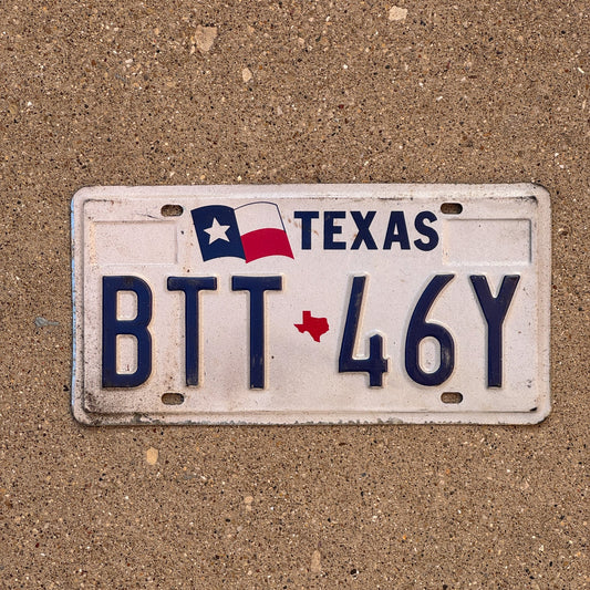 Photo of a 1991 Texas License Plate Auto Tag Garage Decor Vintage BTT 46Y