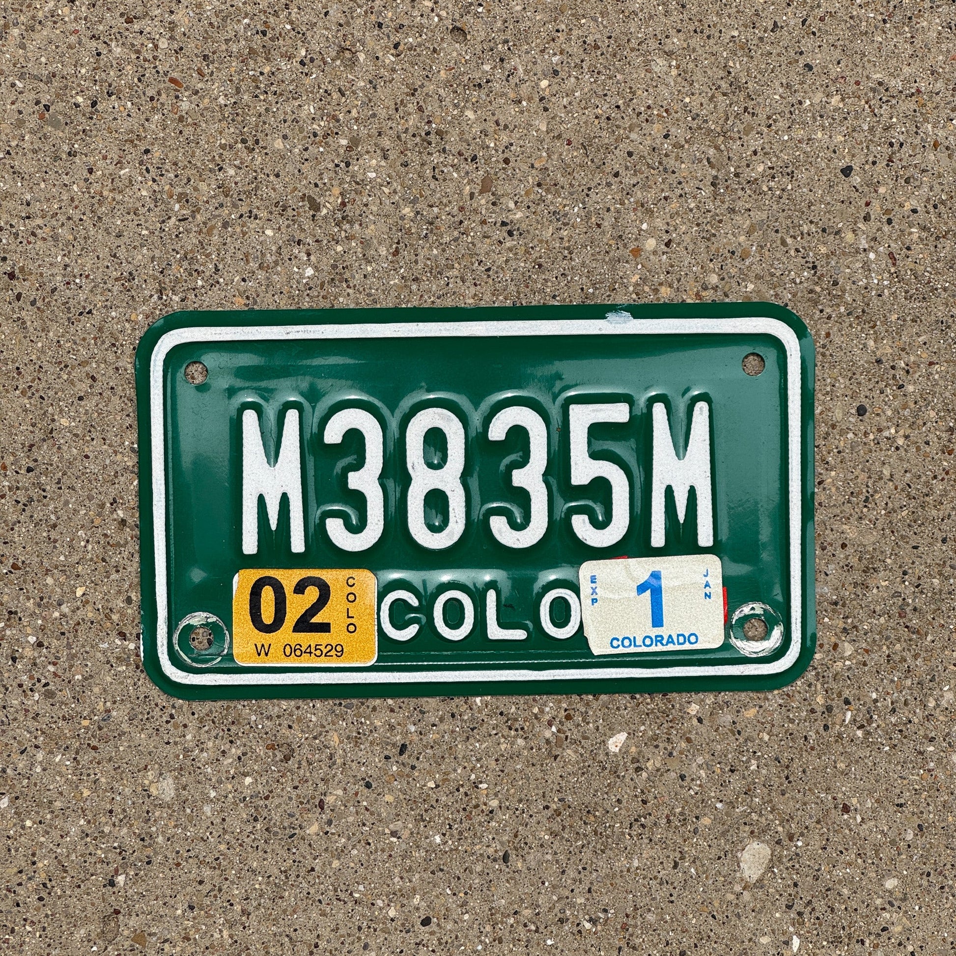 Photo of a 1992 Colorado Motorcycle License Plate Auto Tag Garage Decor Vintage M 38335 M
