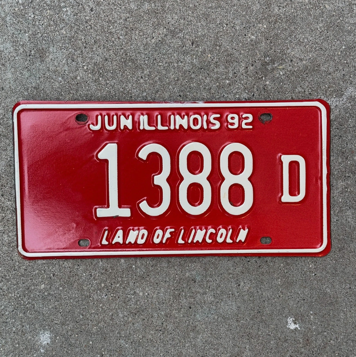 Photo of a 1992 Illinois TRUCK License Plate Auto Tag Garage Decor Vintage License Plate Auto Tag 1 Garage Decor 1388 D