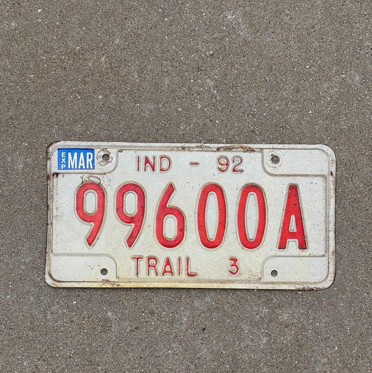 Photo of a 1992 Indiana Trailer License Plate Auto Tag Garage Decor 99600 A