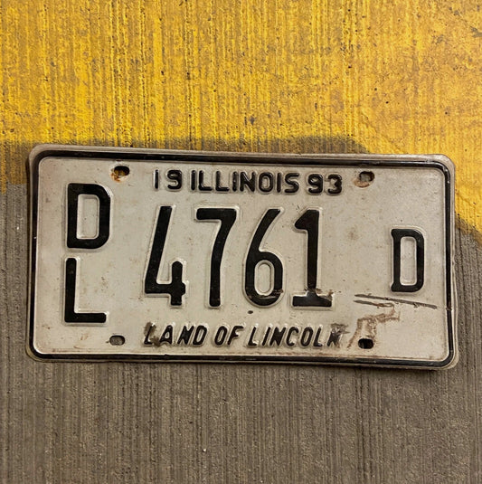Photo of a 1993 Illinois Dealer License Plate Auto Tag Garage Decor Vintage 4761 D
