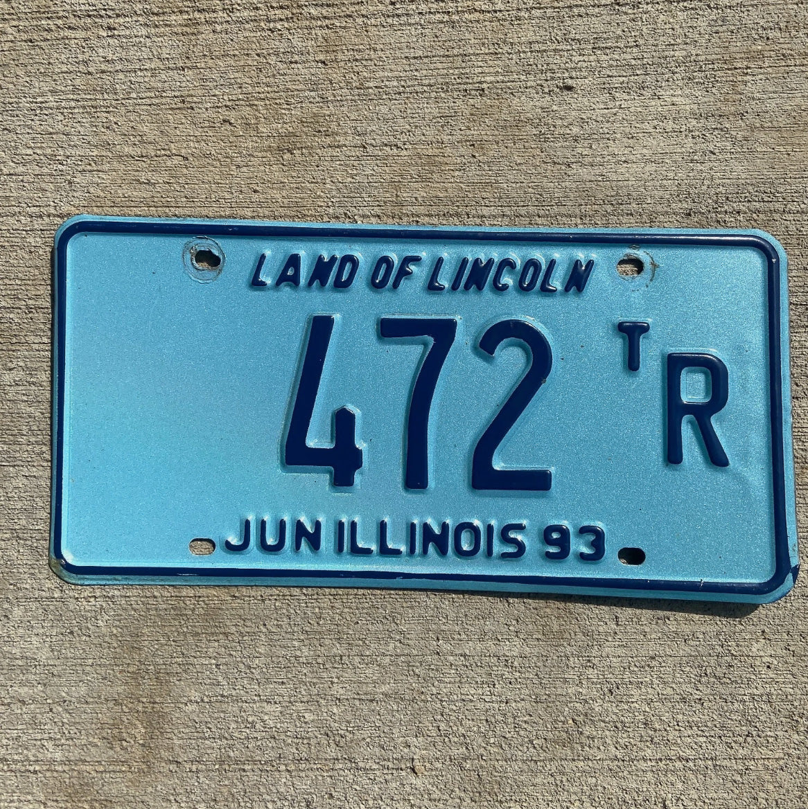 Photo of a 1993 Illinois TRUCK TRACTOR License Plate Auto Tag Garage Decor Vintage License Plate Garage Auto Three Digit Car 472 tR