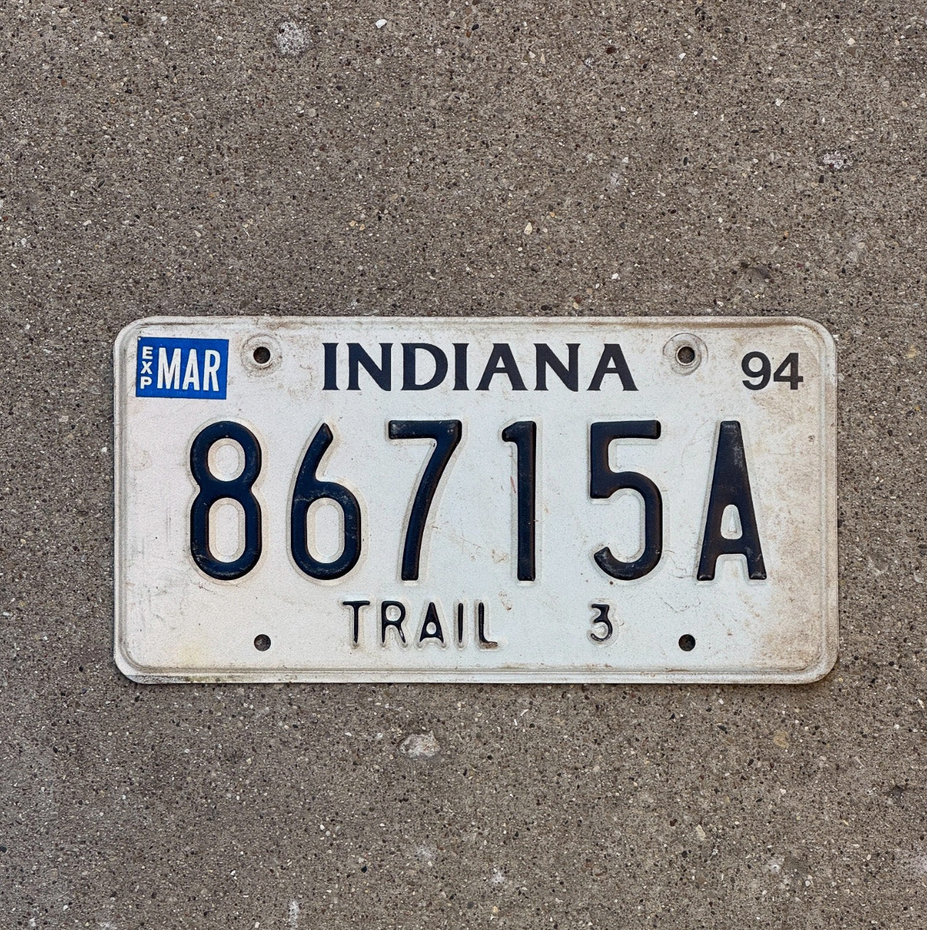 Photo of a 1994 Indiana Trailer License Plate Auto Tag Garage Decor 86715 A