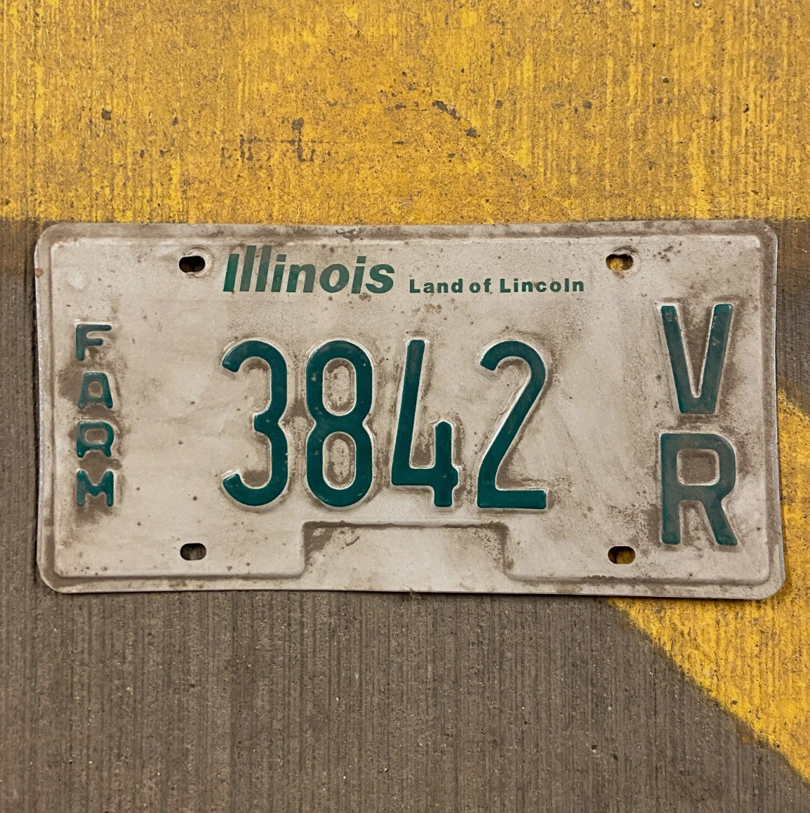 Photo of a 1995 Illinois Farm License Plate Auto Tag 1 Garage Decor 3842 VR