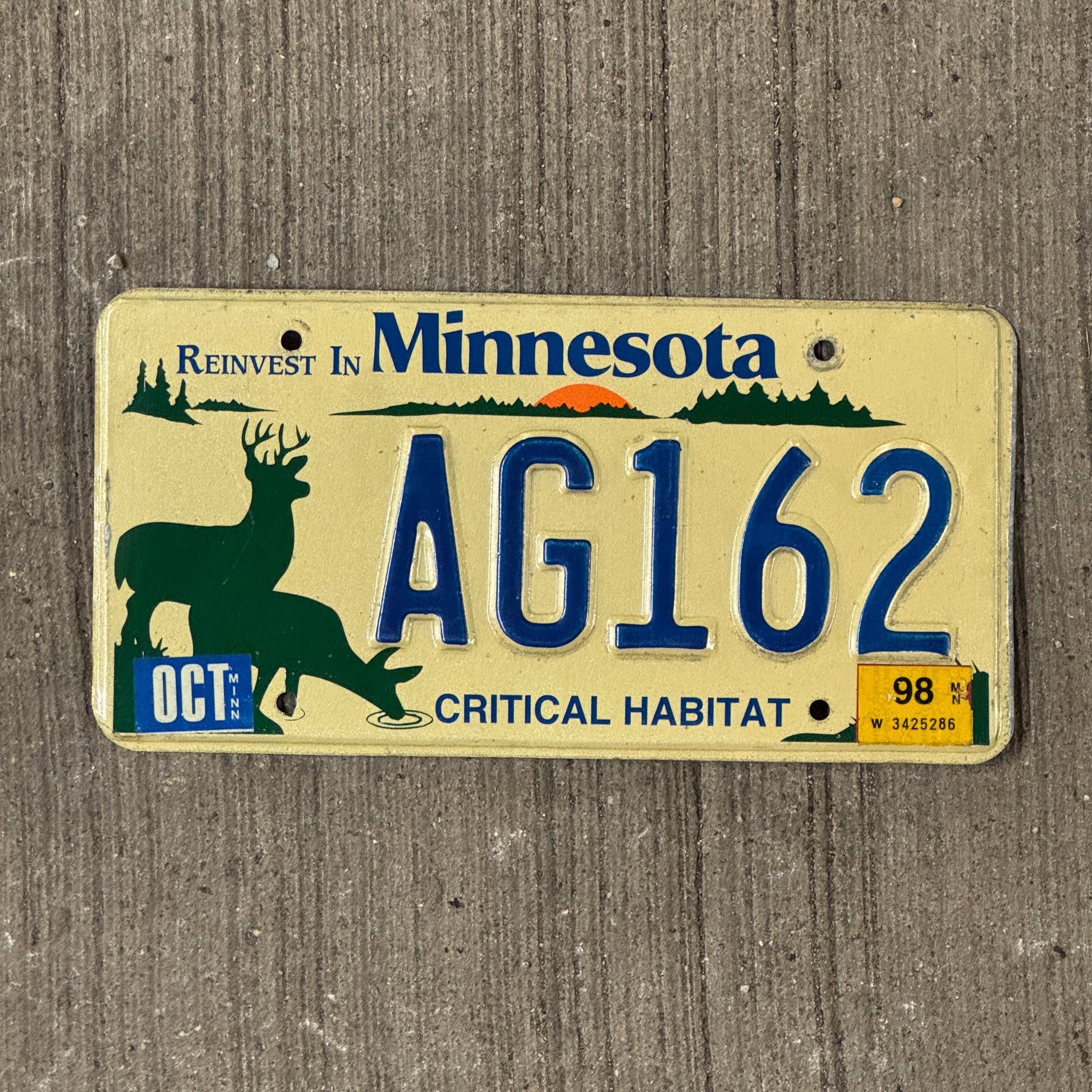 Photo of a 1996 Minnesota Graphic / Specialty License Plate Auto Tag Garage Decor Vintage Critical Habitat AG 162