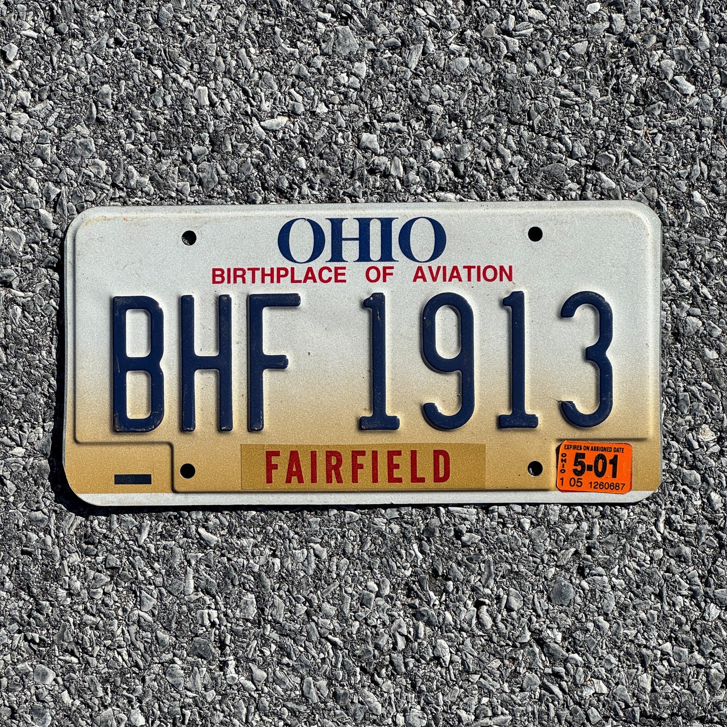 Photo of a 1997 2001 Ohio License Plate Auto Tag 1 Garage Decor BHF 1913