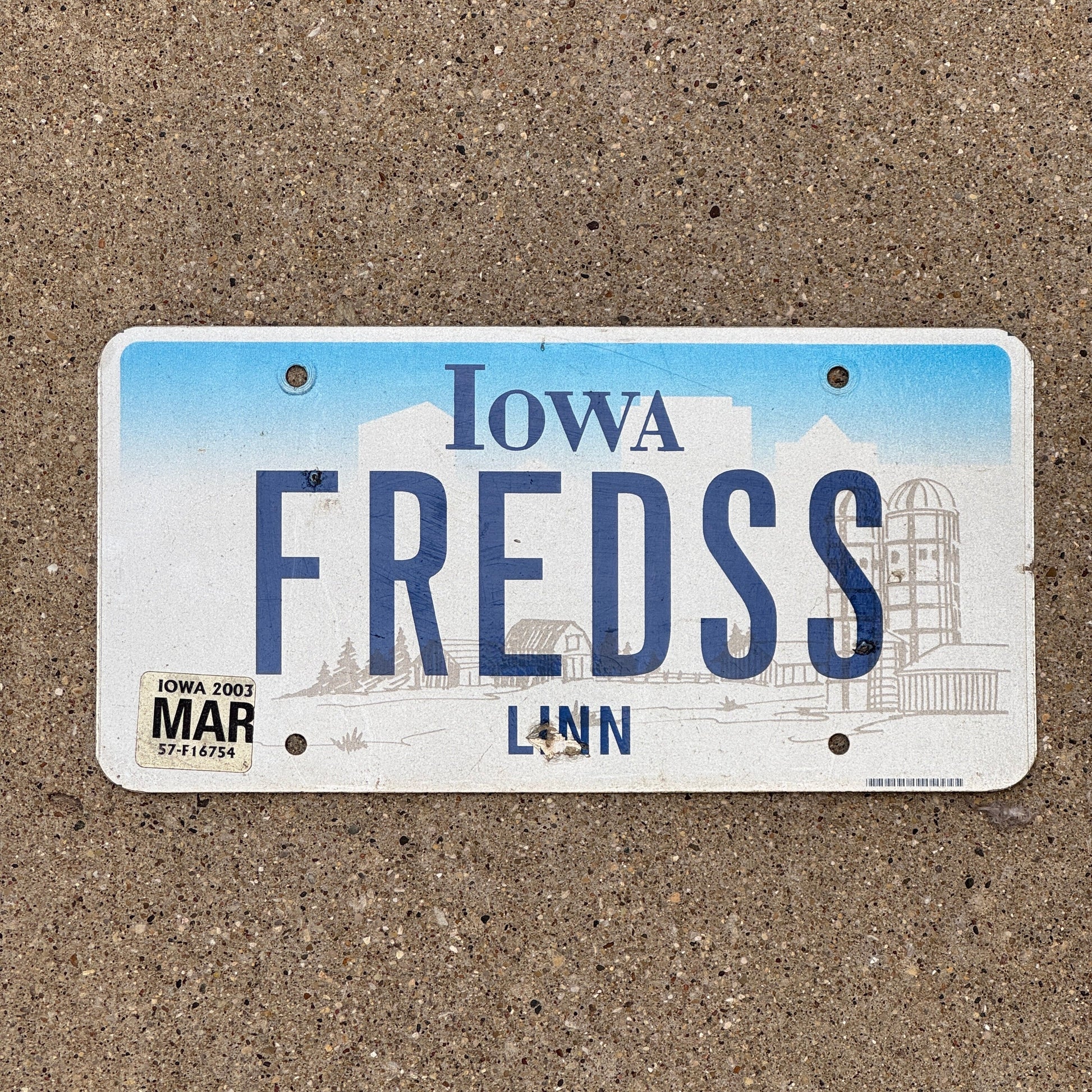Photo of a 1997 2003 Iowa VANITY License Plate Auto Tag Garage Decor Vintage FREDSS
