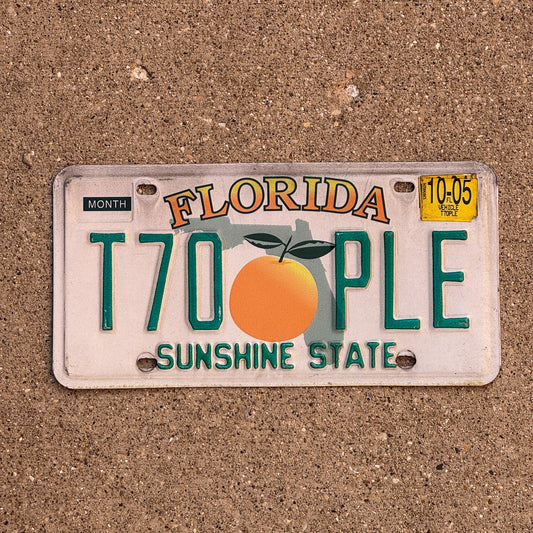 Photo of a 1997 2005 Florida License Plate Auto Tag Garage Decor Vintage T70 PLE