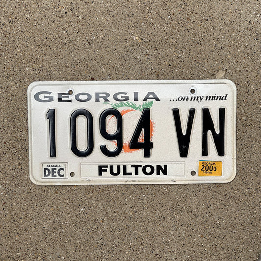 Photo of a 1998 2006 Georgia License Plate Auto Tag Garage Decor Vintage 1094 VN
