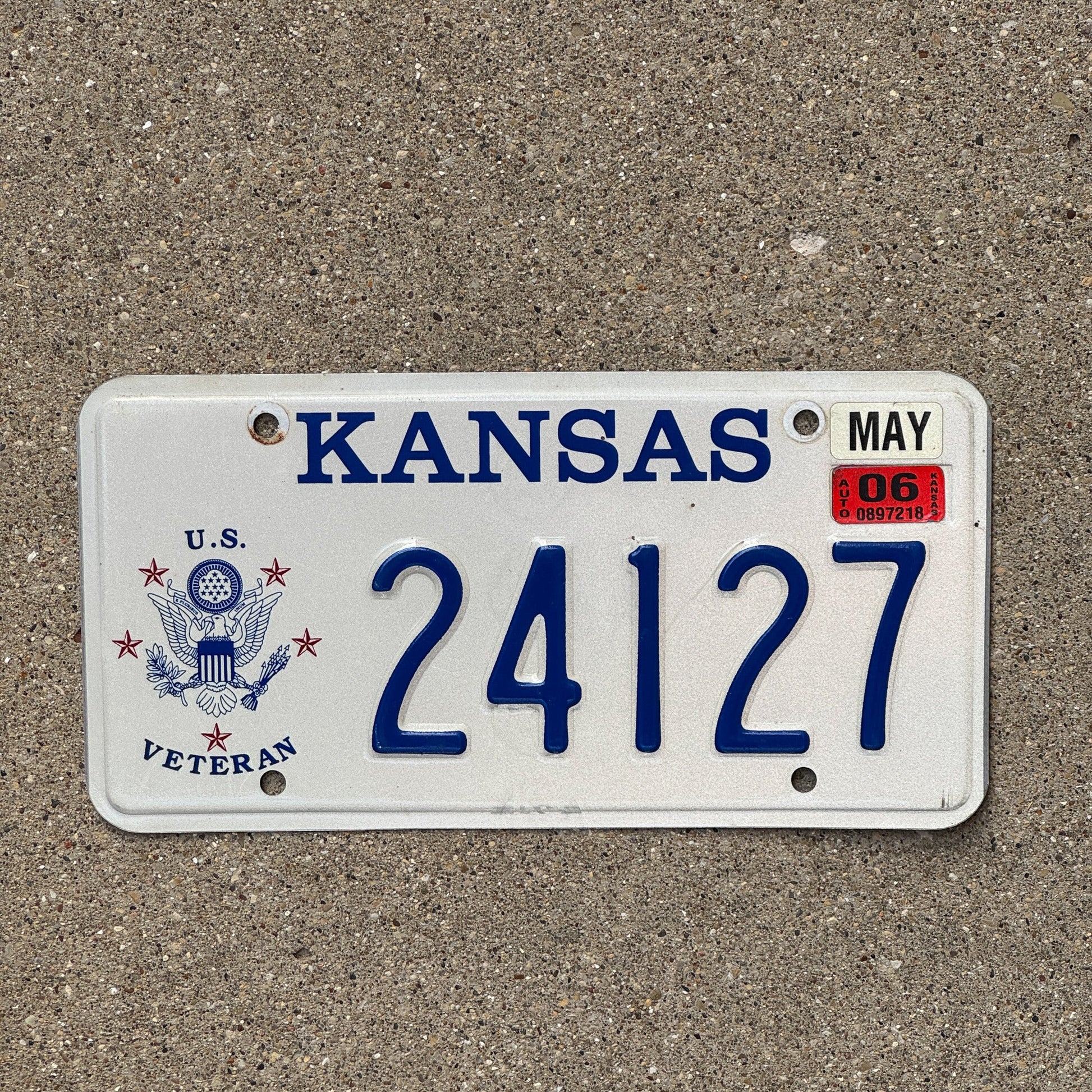 Photo of a 1998 2006 Kansas Veteran License Plate Auto Tag Garage Decor Vintage Military 24127
