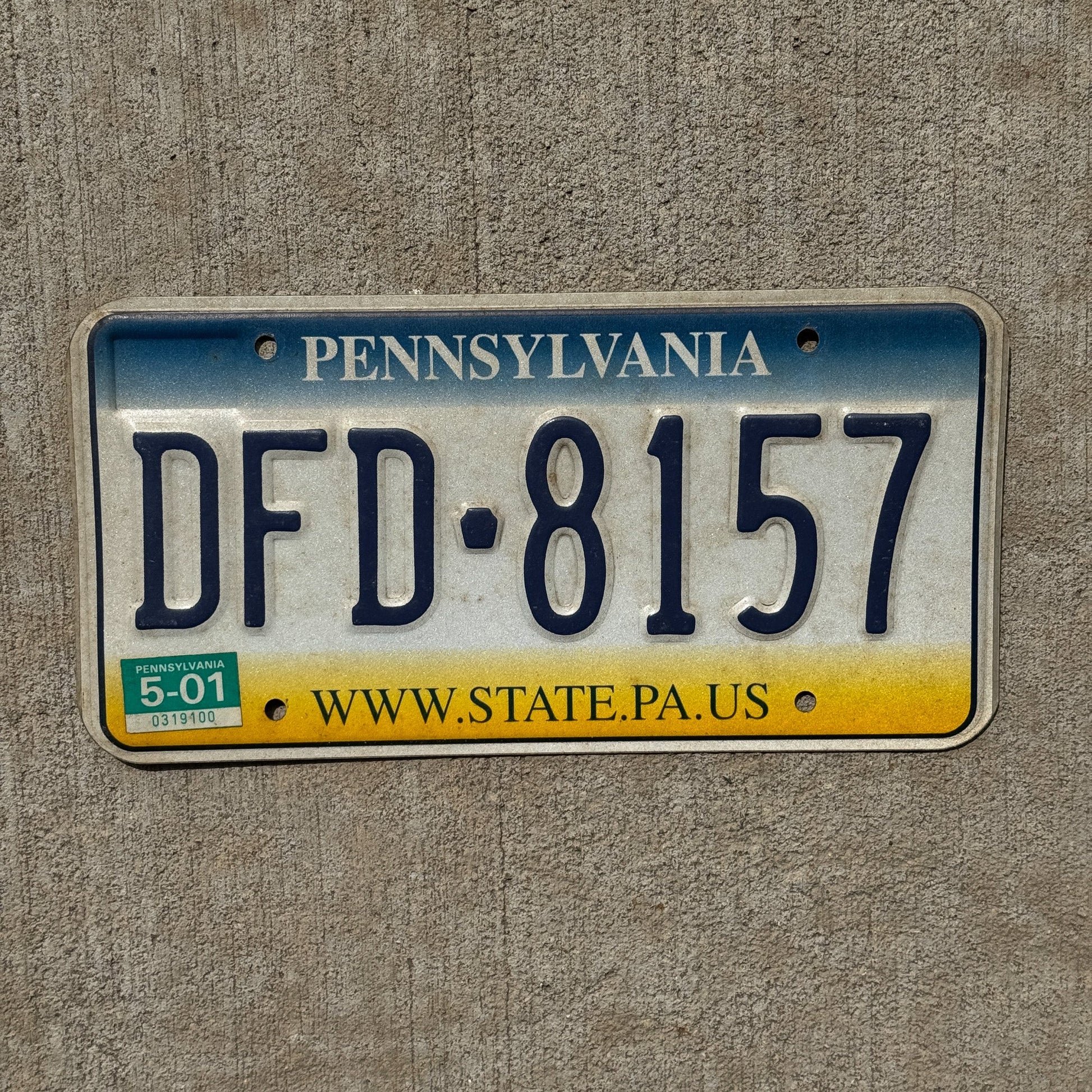 Photo of a 1999 2001 Pennsylvania License Plate Auto Tag Garage Decor Vintage DFD 8157