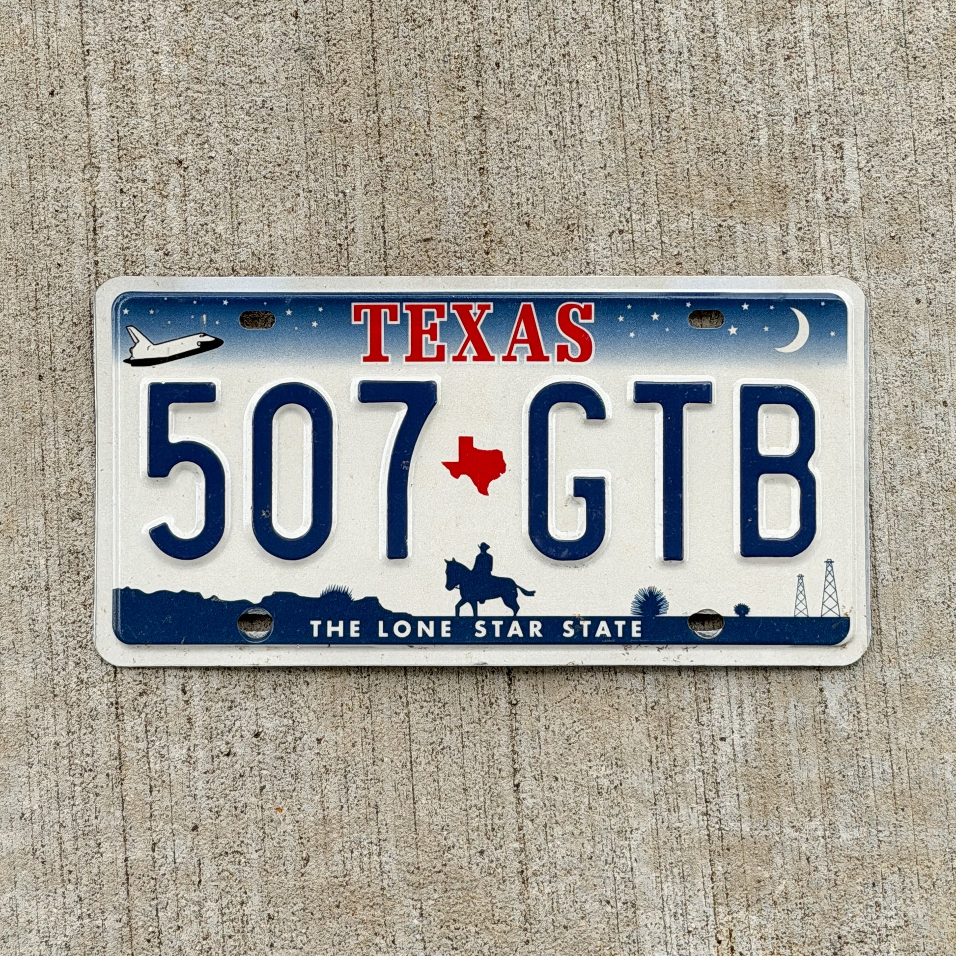 Photo of a 2000 Texas License Plate Auto Tag Garage Decor Vintage 507 GTB with original patina