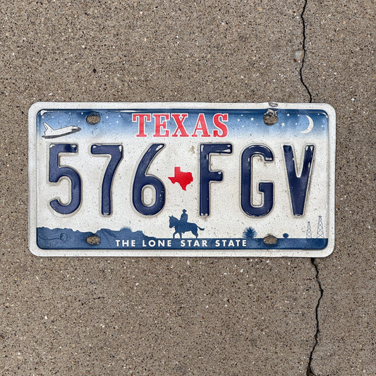 Photo of a 2000 Texas License Plate Auto Tag Garage Decor Vintage 576 FGV
