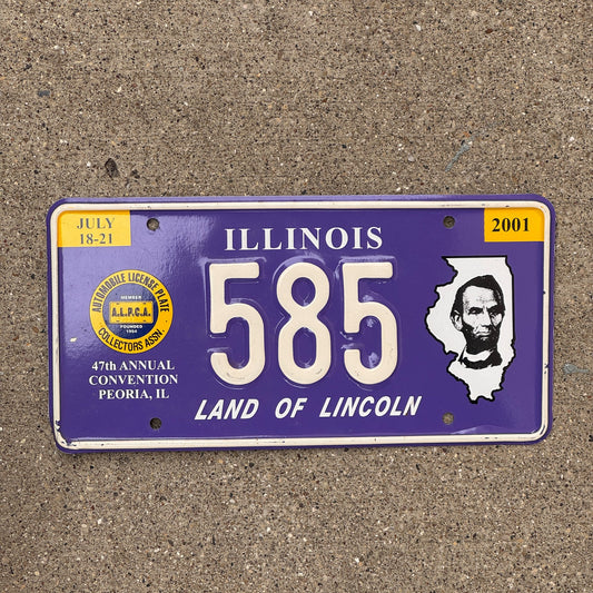 Photo of a 2001 Illinois License Plate Auto Tag Garage Decor Vintage Peoria ALPCA Convention 585