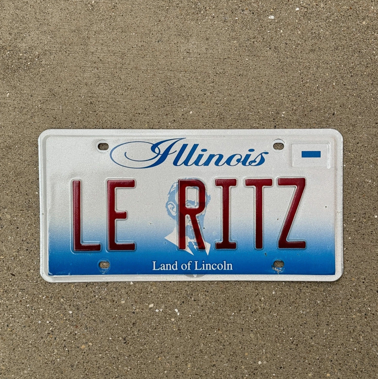 Photo of a 2001 Illinois Vanity License Plate Auto Tag 2 Garage Decor Hotel Paris LE RITZ