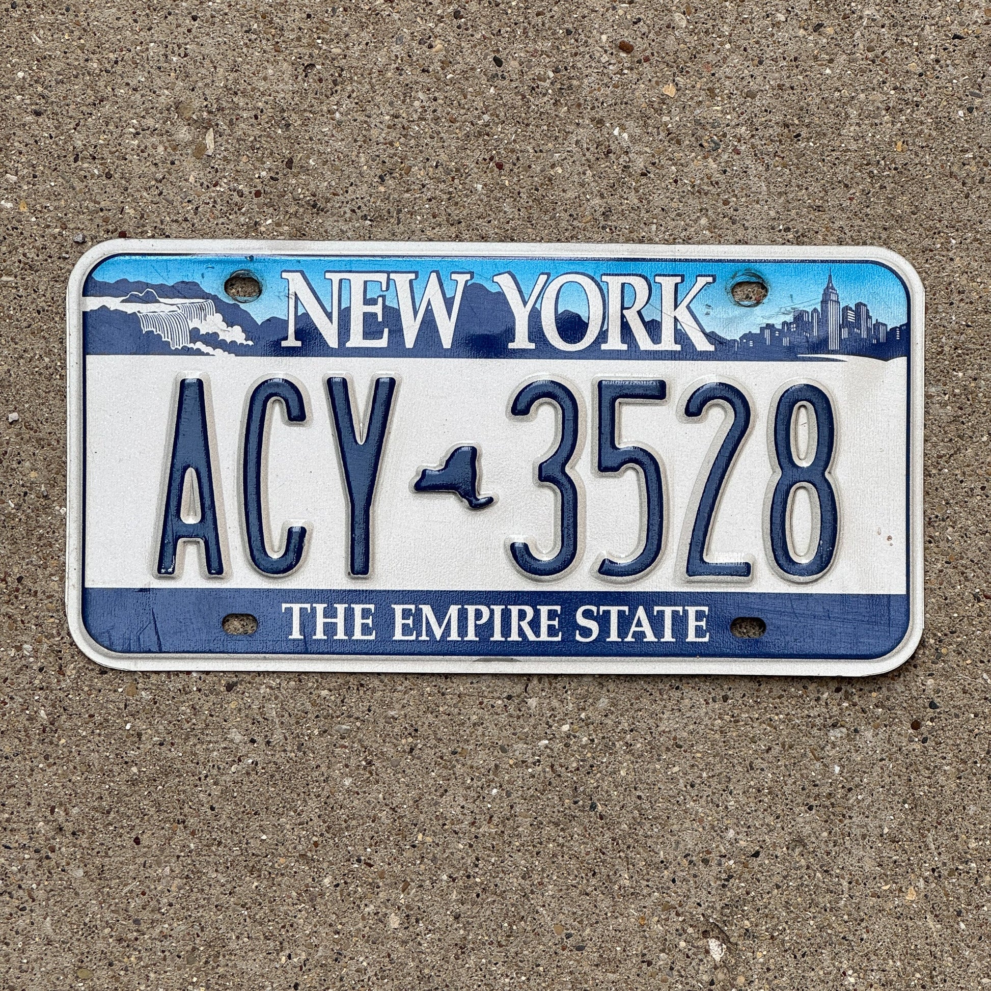 Photo of a 2001 New York License Plate Auto Tag Garage Decor Vintage Empire State ACY 3528