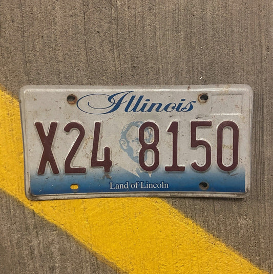 Photo of a 2002 Illinois License Plate Auto Tag Garage Decor Vintage Z 24 8150