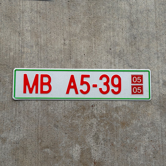 Photo of a 2005 Slovenia Export License Plate Auto Tag Garage Decor Vintage MB A5 39 with original patina