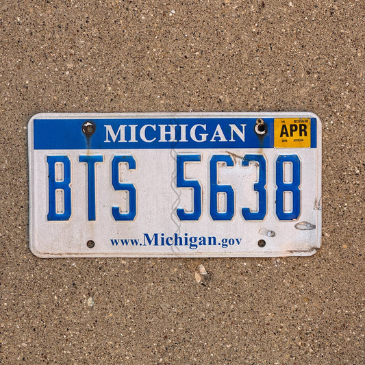 Photo of a 2007 2010 Michigan License Plate Auto Tag Garage Decor Vintage BTS 5638