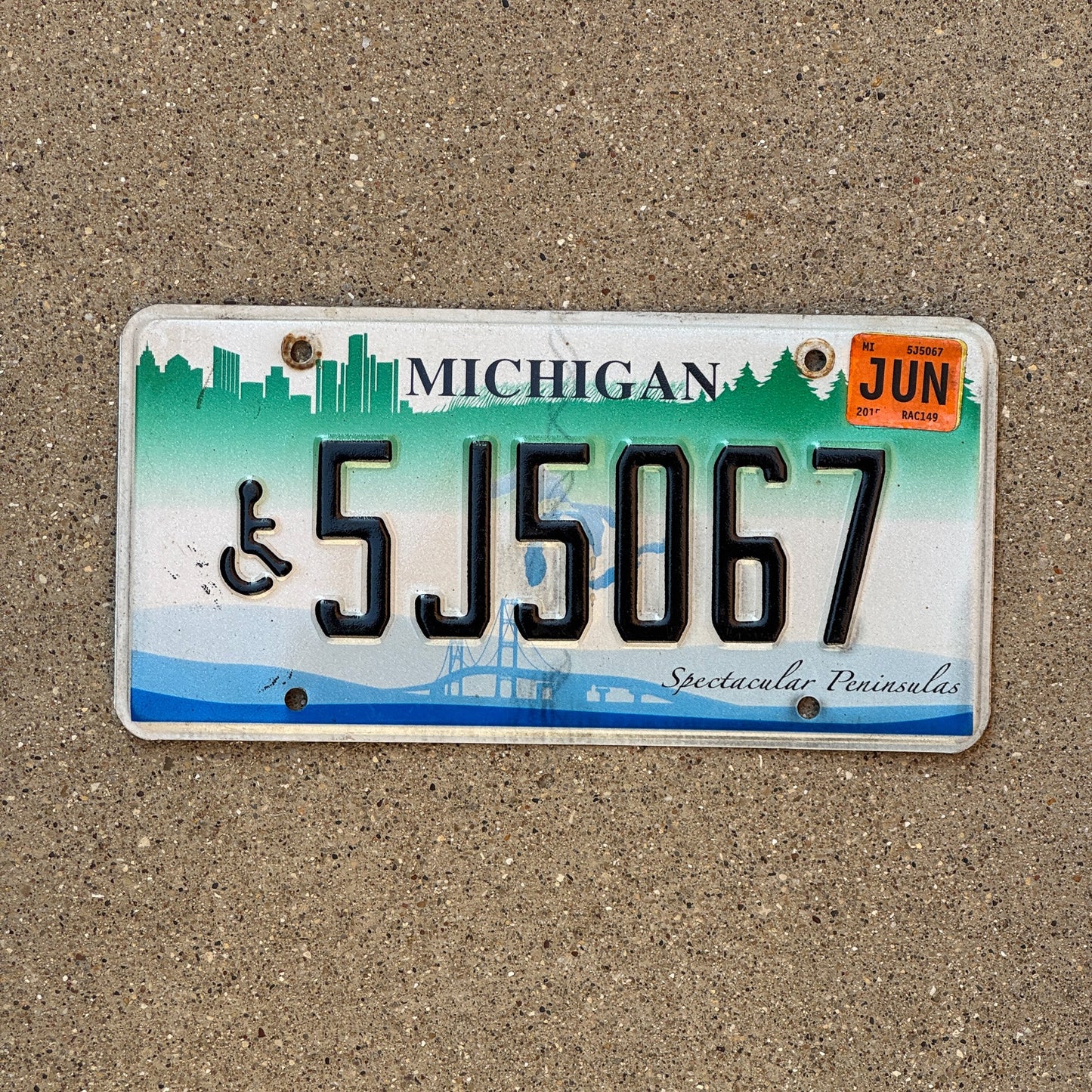 Photo of a 2007 2015 Michigan Handicap License Plate Auto Tag Garage Decor Vintage Graphic / Specialty Spectacular Peninsulas 5J5067