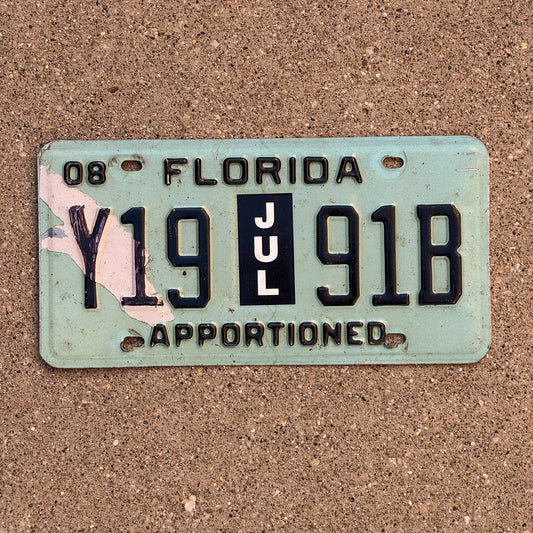 Photo of a 2008 Florida Apportioned License Plate Auto Tag Garage Decor Vintage Y19 91B