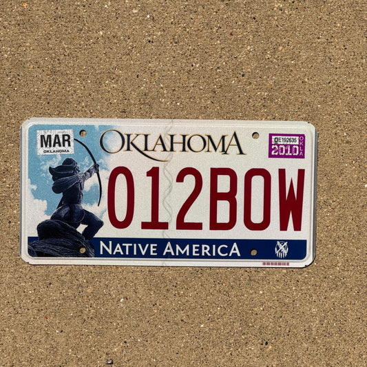 Photo of a 2009 2010 Oklahoma License Plate Auto Tag Garage Decor Vintage Arrow 012 BOW
