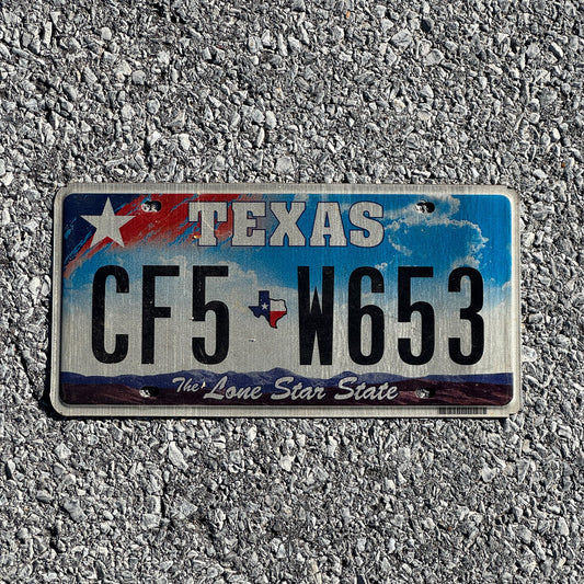Photo of a 2009 Texas License Plate Auto Tag Garage Decor Vintage CF5W653