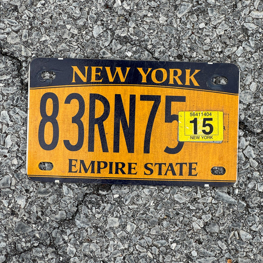 Photo of a 2010 2015 New York Motorcycle License Plate Auto Tag Garage Decor Vintage 83RN75