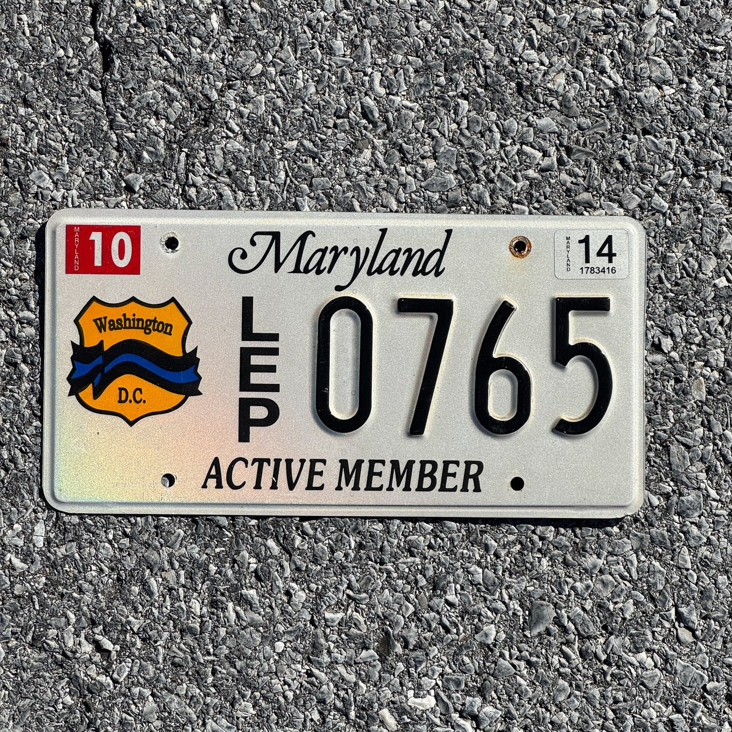 Photo of a 2010 Era 2014 Maryland Graphic / Specialty License Plate Auto Tag Garage Decor Vintage FOP Police Washinton DC Law Enforcement Personnel LEP 0765
