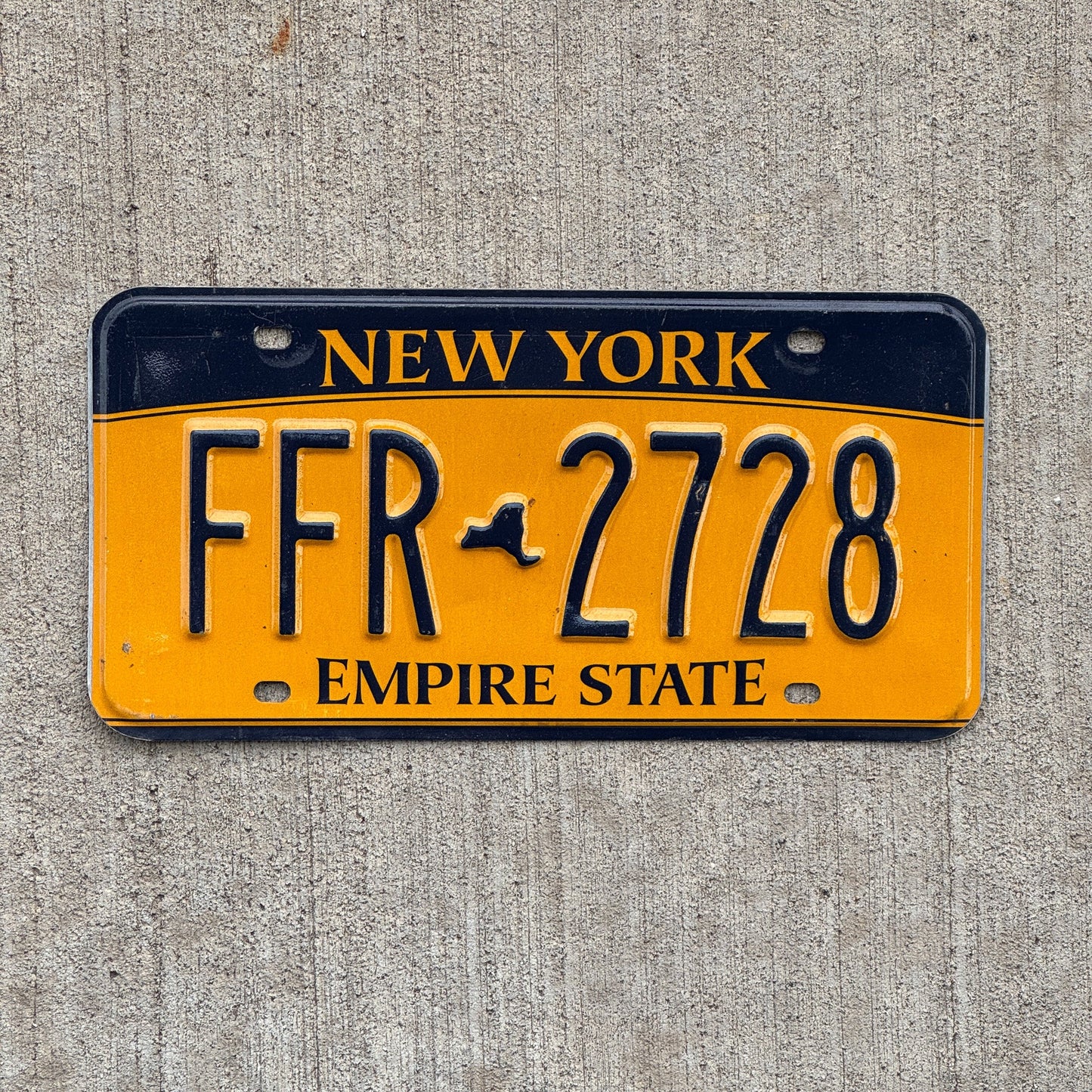 Photo of a 2010 New York License Plate Auto Tag Garage Decor Vintage FFR 2728