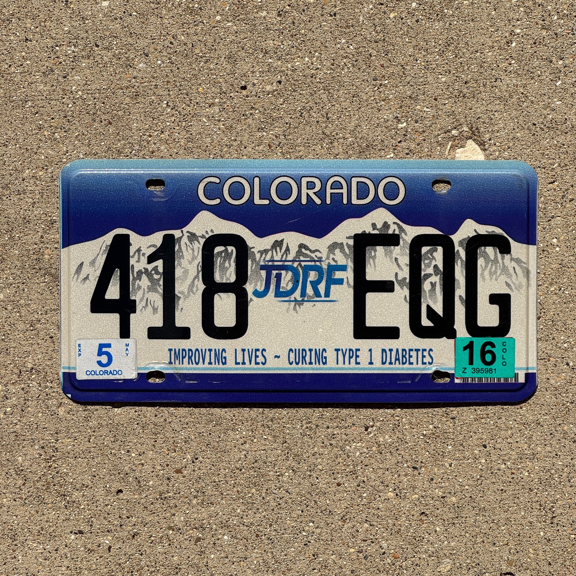 Photo of a 2012 2016 Colorado Graphic / Specialty License Plate Auto Tag Garage Decor Vintage JDRF Curing Diabetes 418 EQG